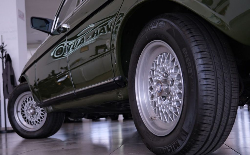 Mercedes-Benz  1982