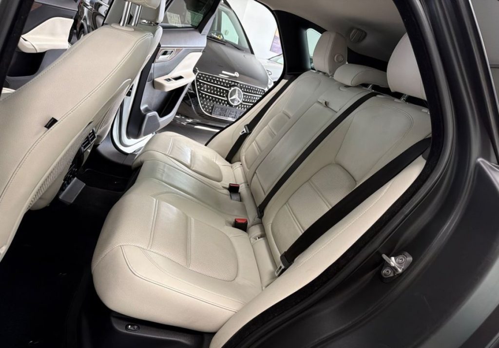 Jaguar F-Pace 2018