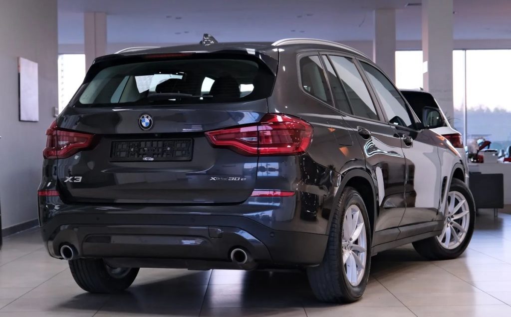 BMW X3 2021