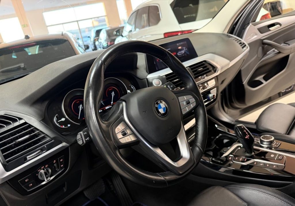 BMW X3 2021