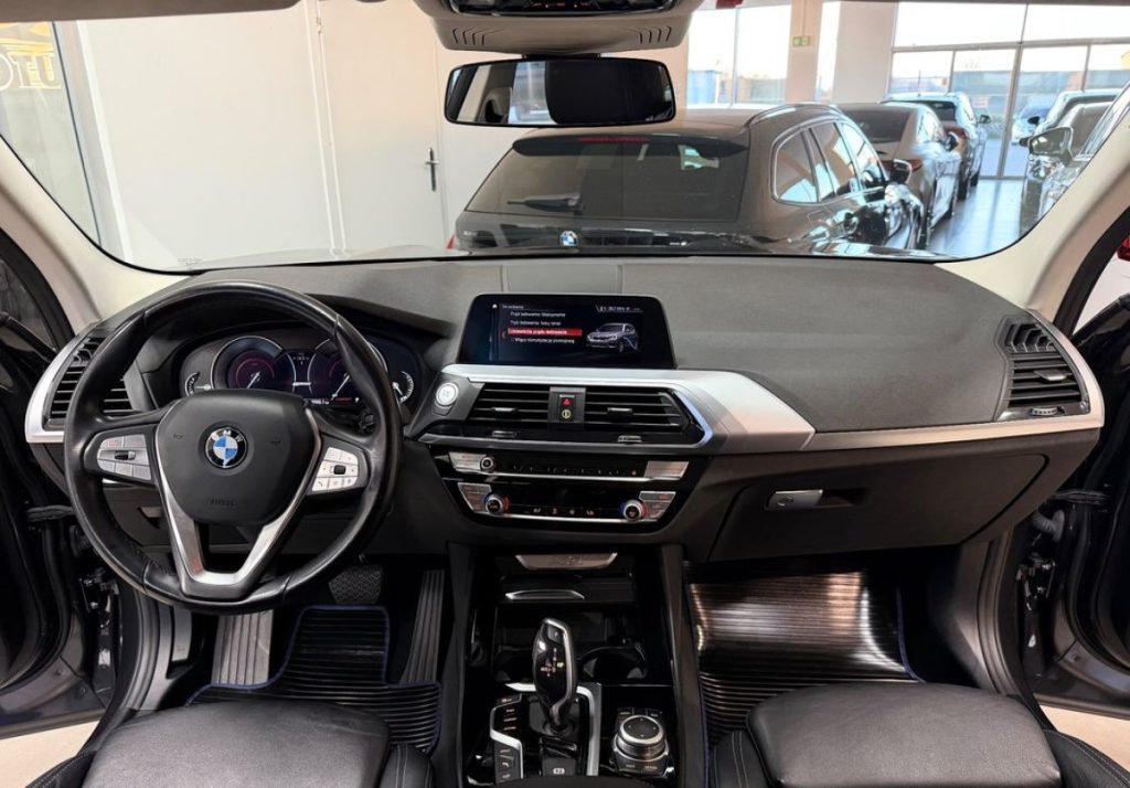 BMW X3 2021