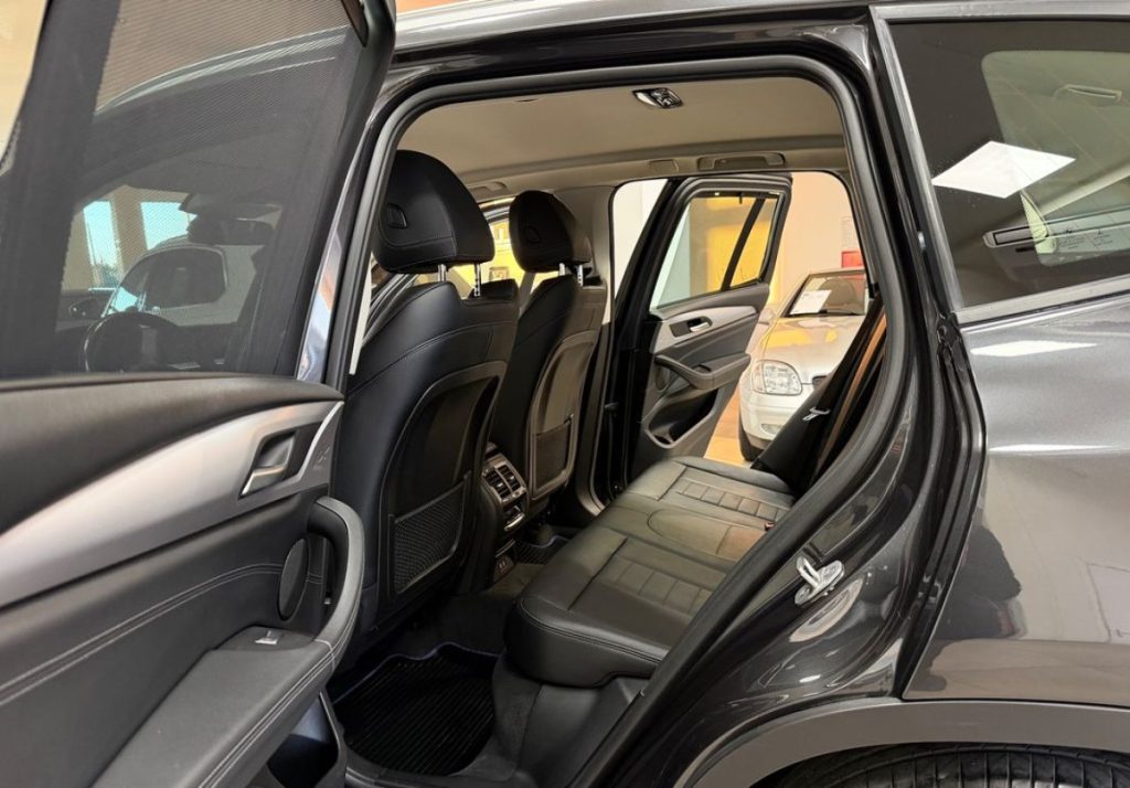 BMW X3 2021