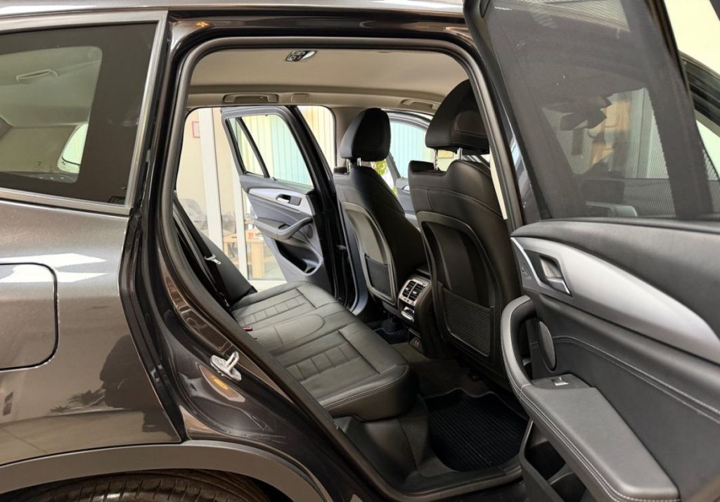 BMW X3 2021