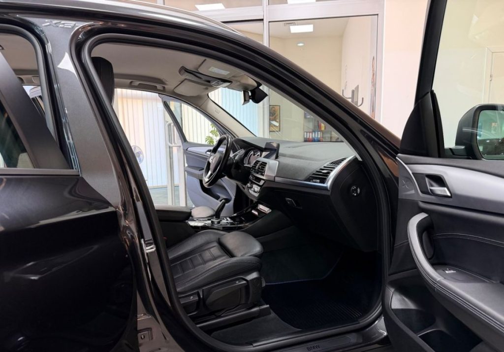 BMW X3 2021