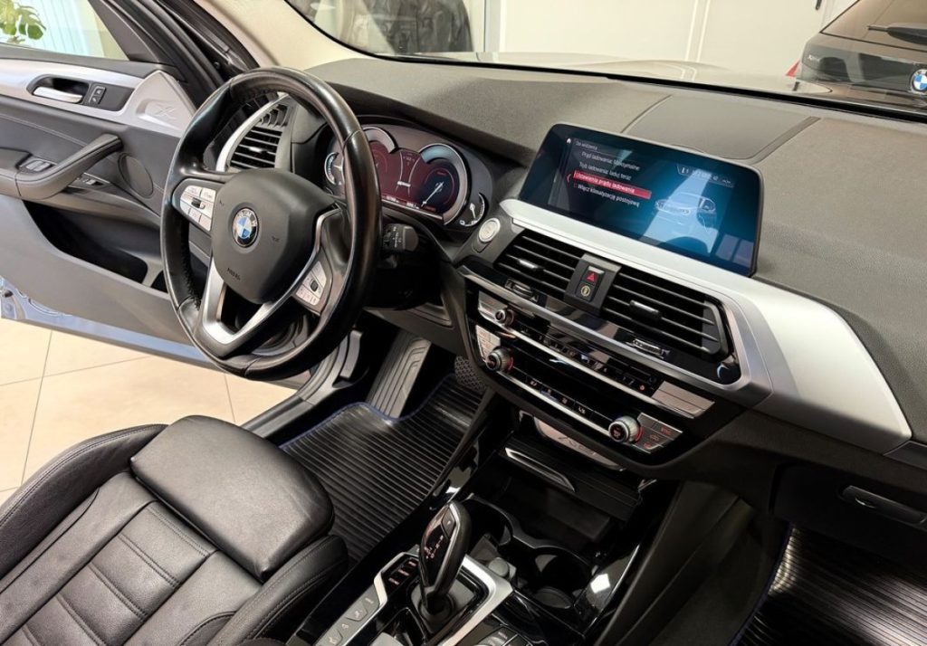 BMW X3 2021