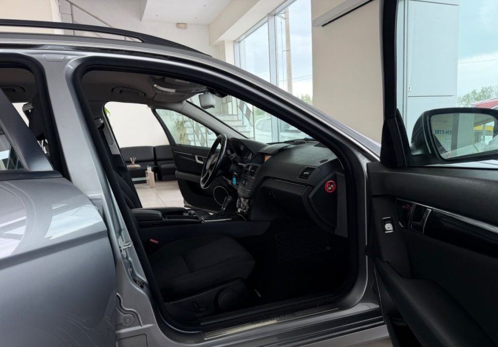 Mercedes-Benz C 2008