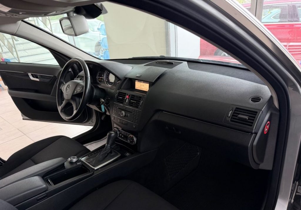 Mercedes-Benz C 2008