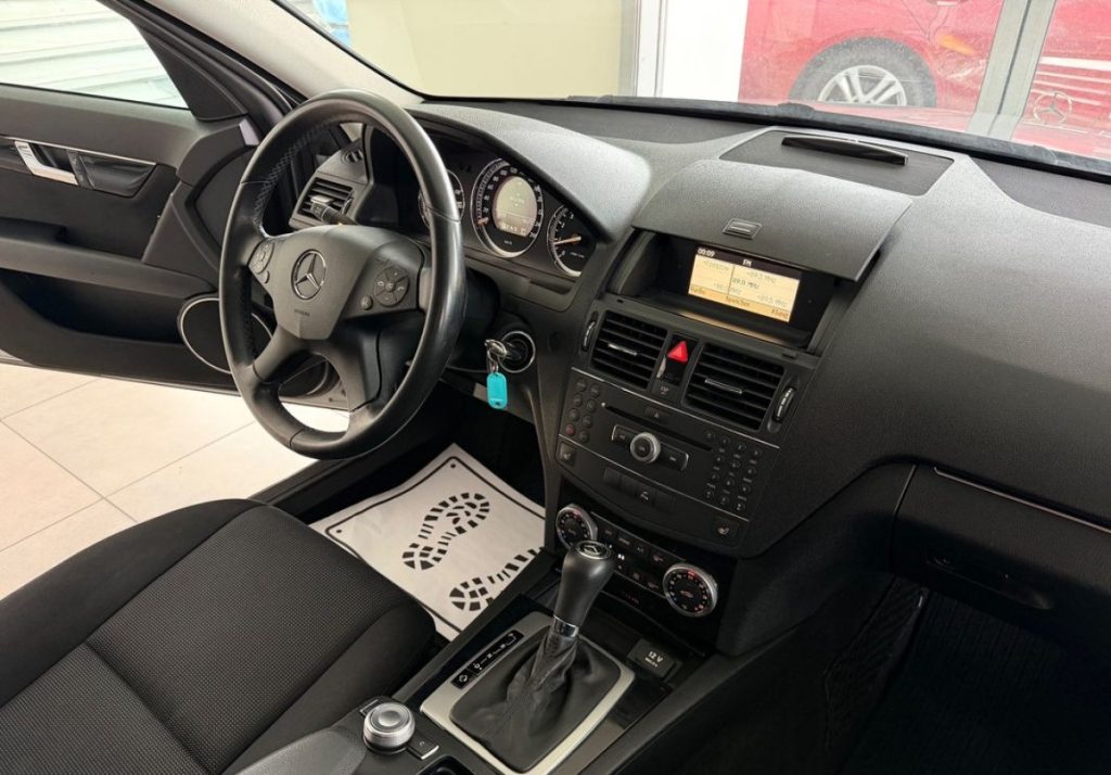 Mercedes-Benz C 2008
