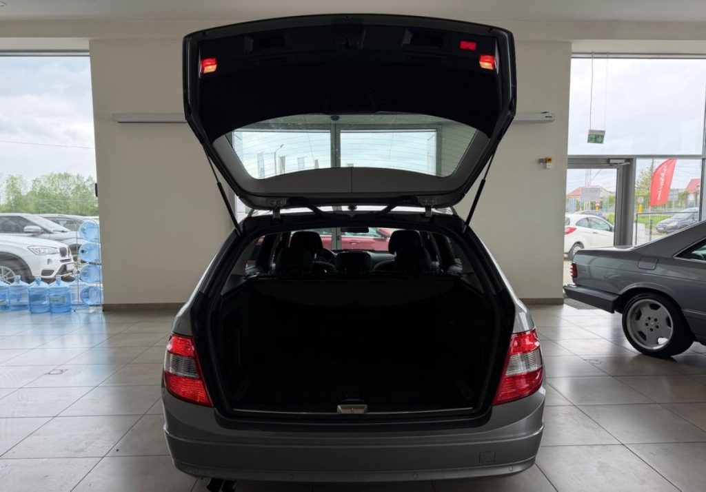 Mercedes-Benz C 2008
