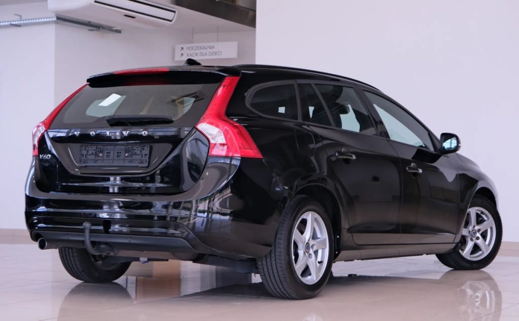 Volvo V60 2015