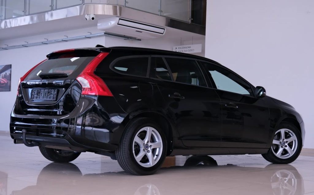 Volvo V60 2015