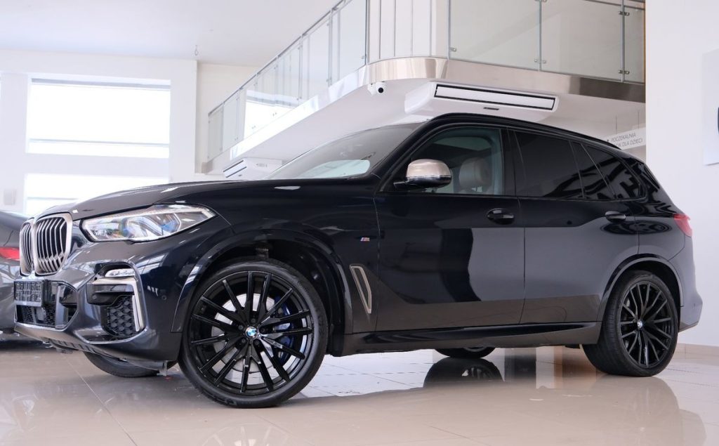 BMW X5 2019