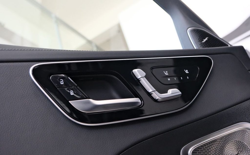 Mercedes-Benz C 2025