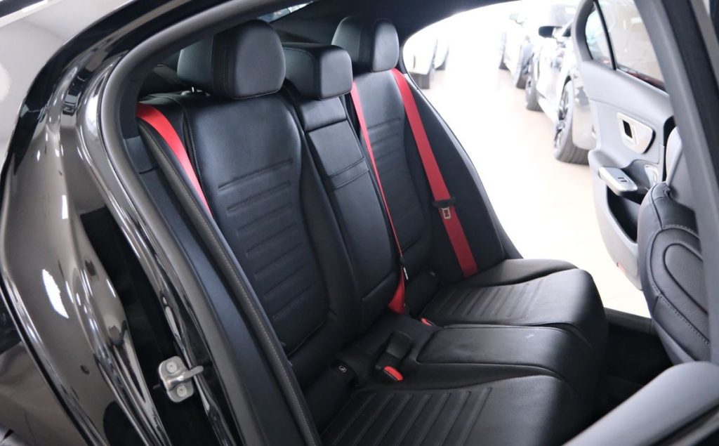 Mercedes-Benz C 2025