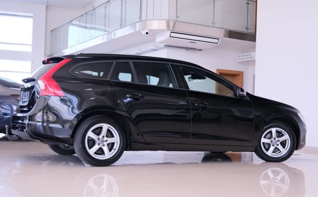 Volvo V60 2015