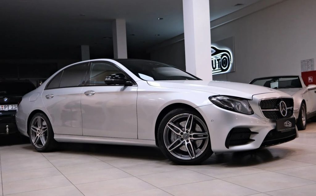Mercedes-Benz E 2016