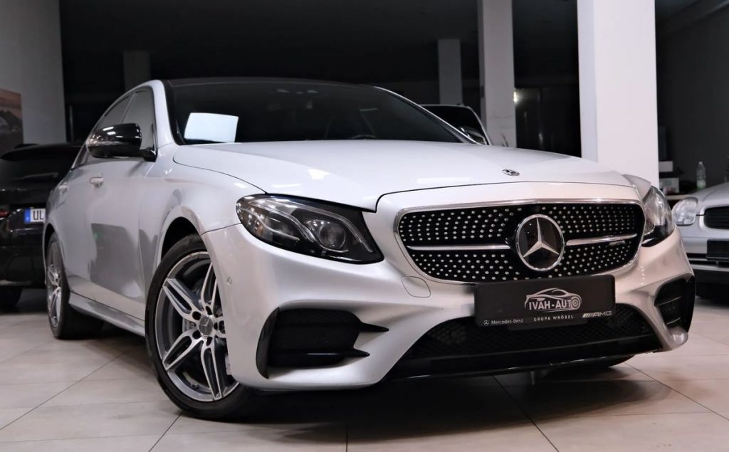 Mercedes-Benz E 2016