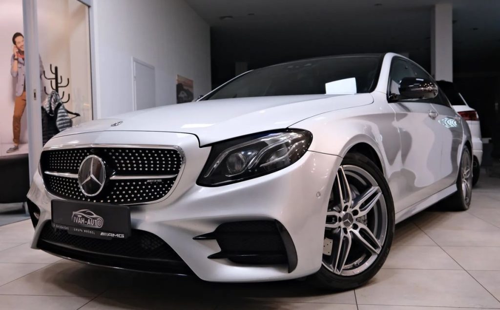 Mercedes-Benz E 2016