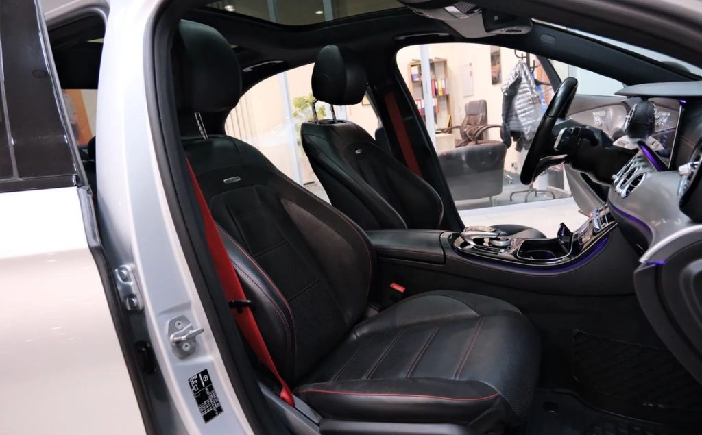 Mercedes-Benz E 2016