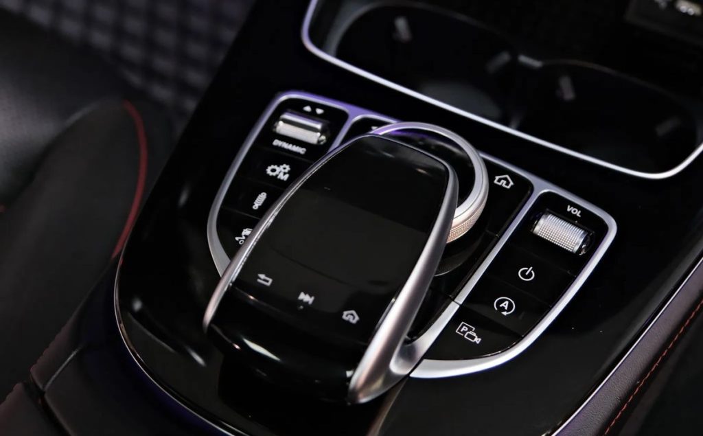 Mercedes-Benz E 2016