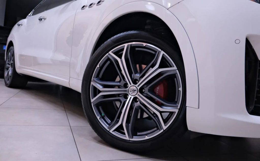Maserati Levante 2021