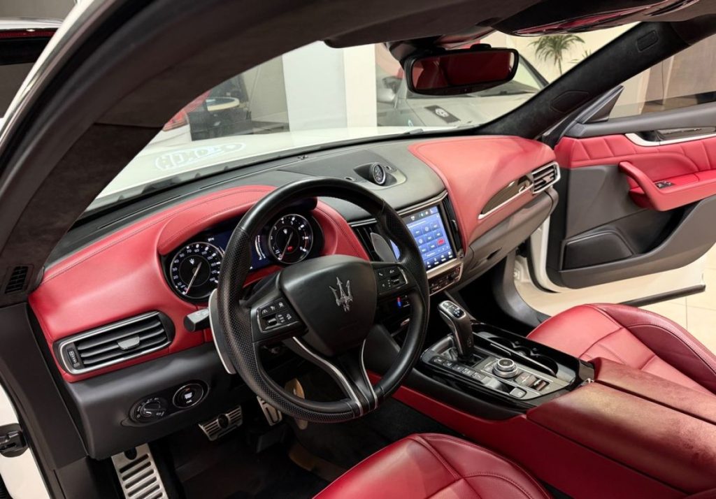 Maserati Levante 2021