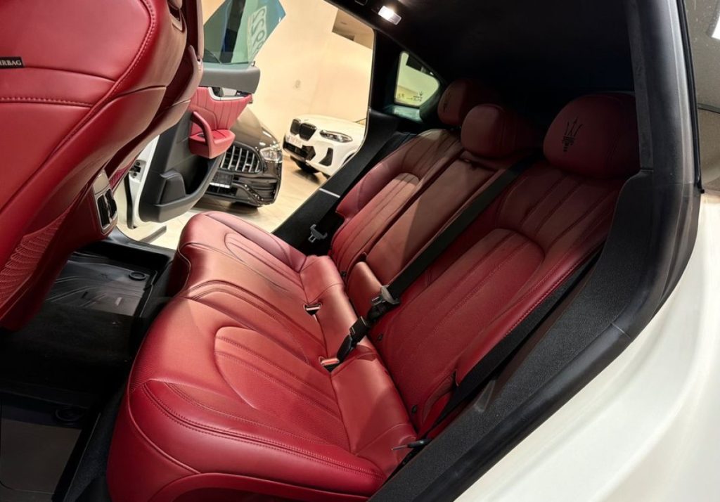 Maserati Levante 2021