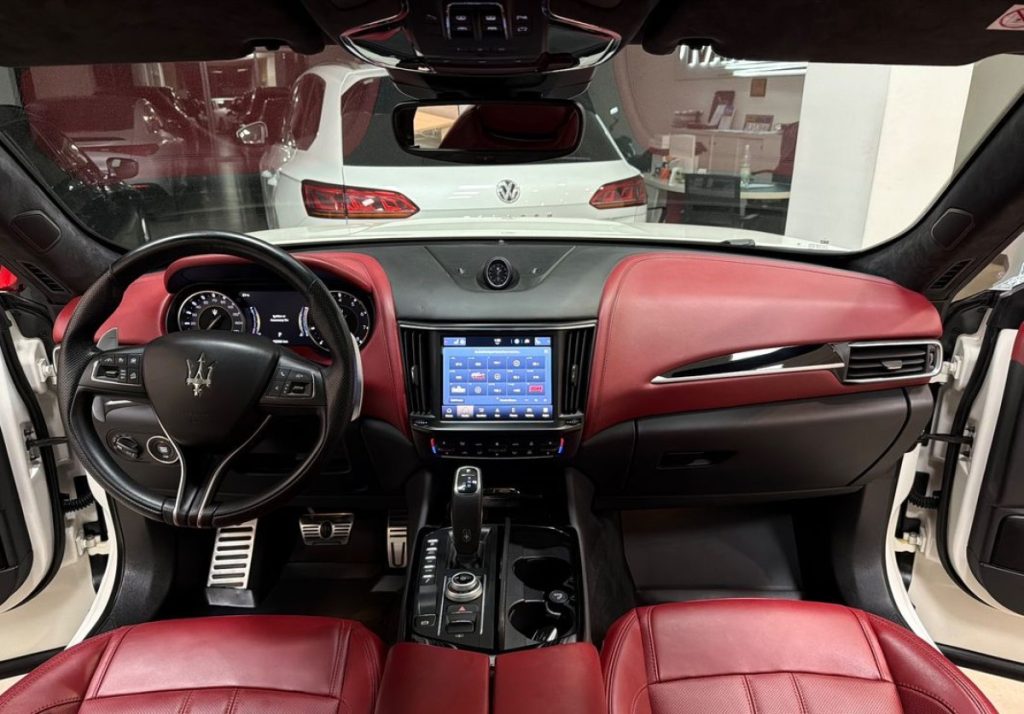 Maserati Levante 2021