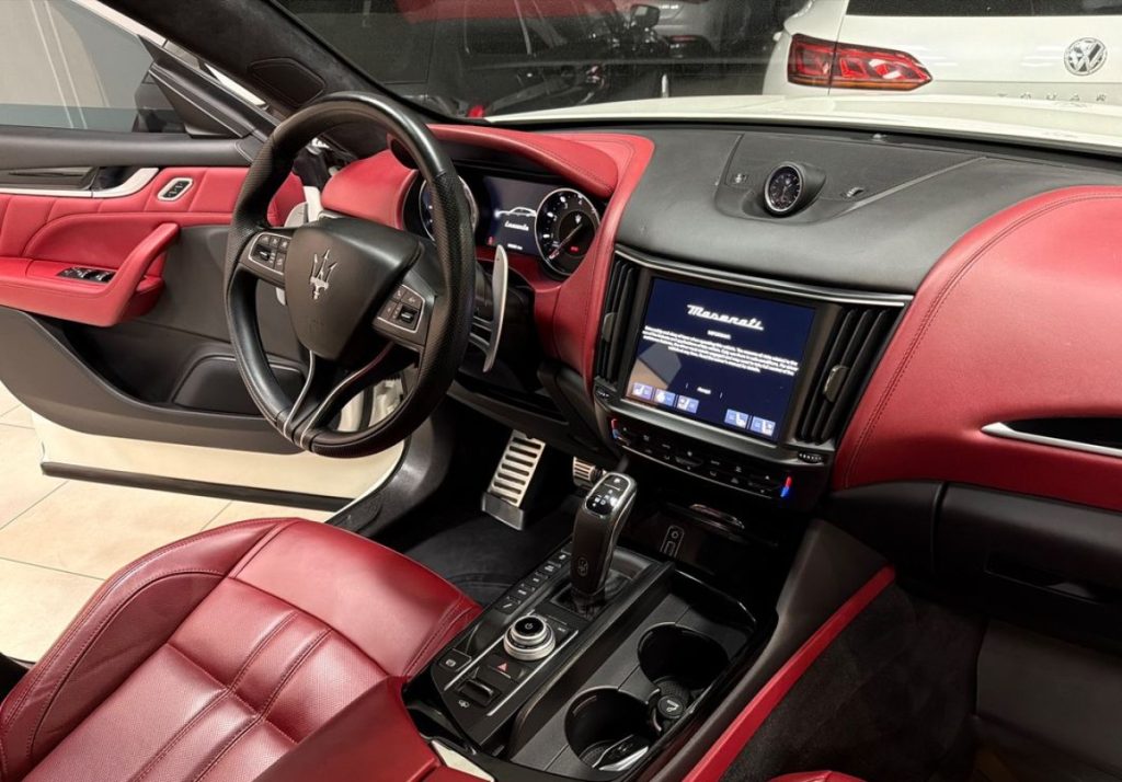 Maserati Levante 2021