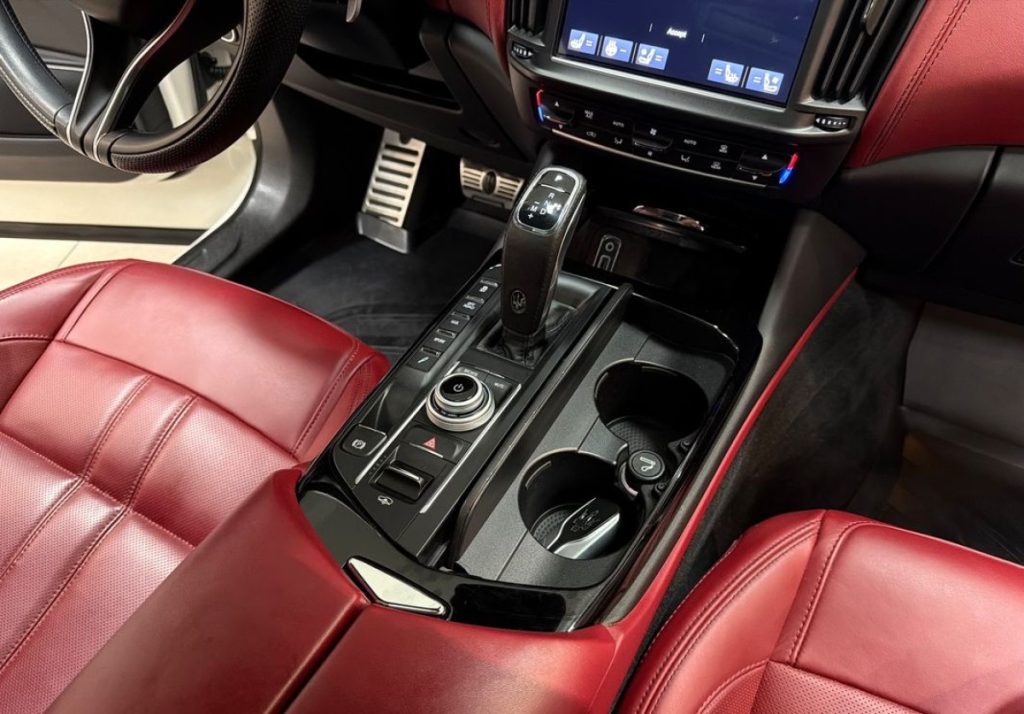 Maserati Levante 2021