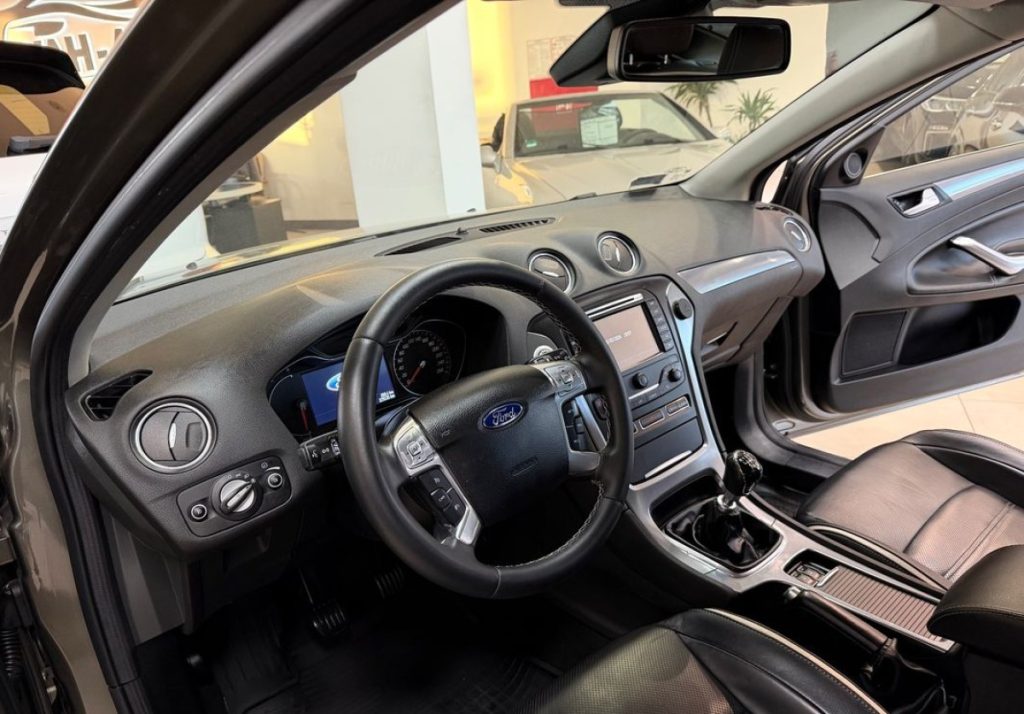 Ford Mondeo 2012