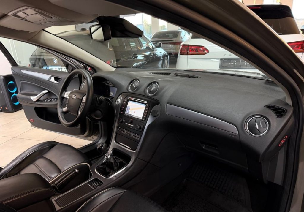 Ford Mondeo 2012