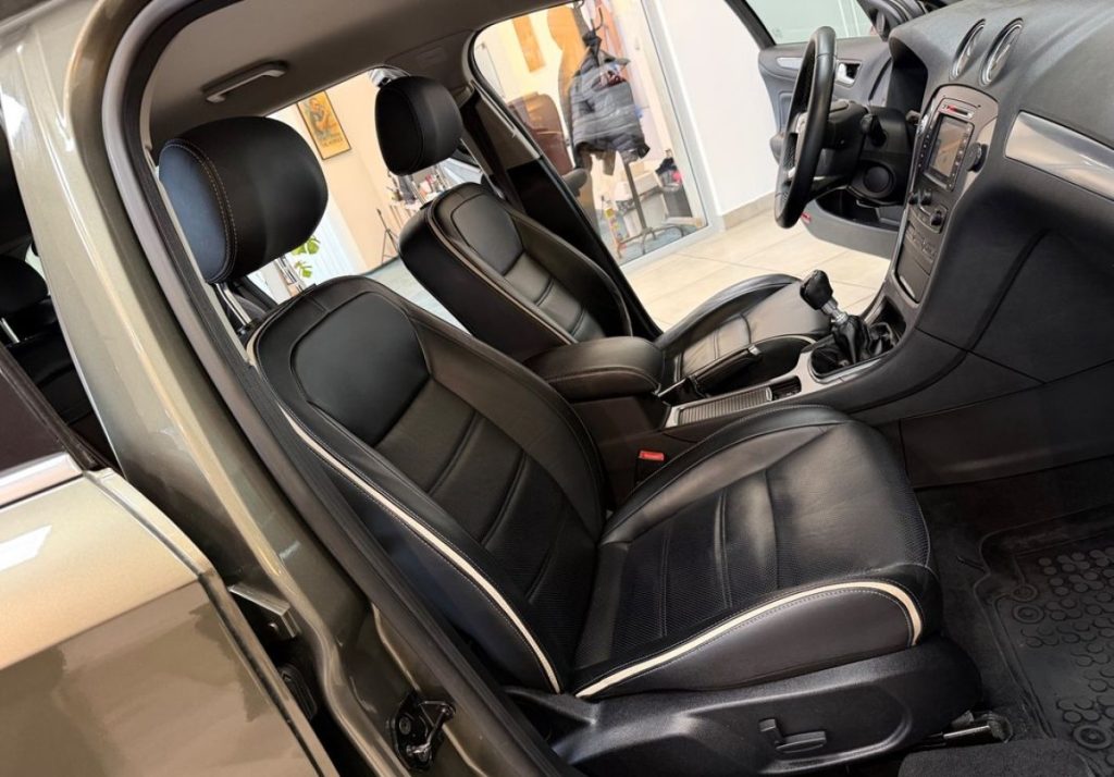Ford Mondeo 2012