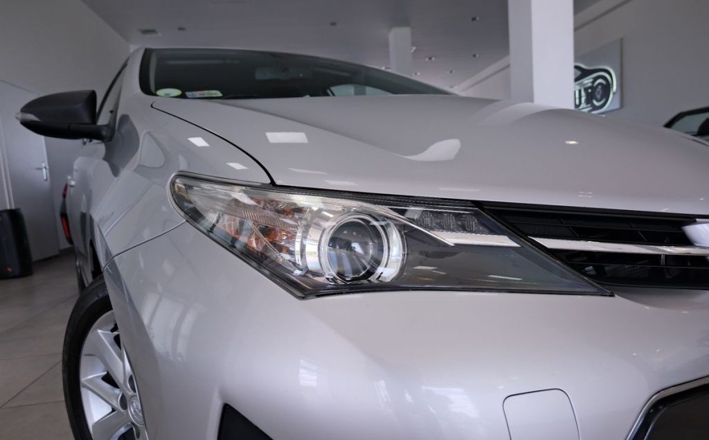 Toyota Auris 2013