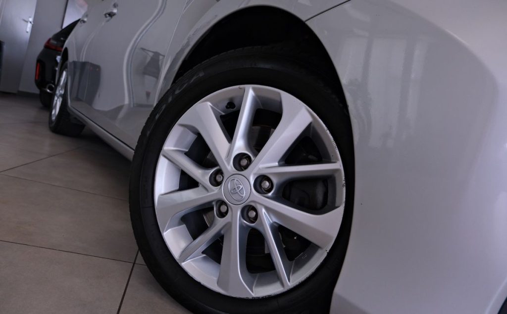 Toyota Auris 2013