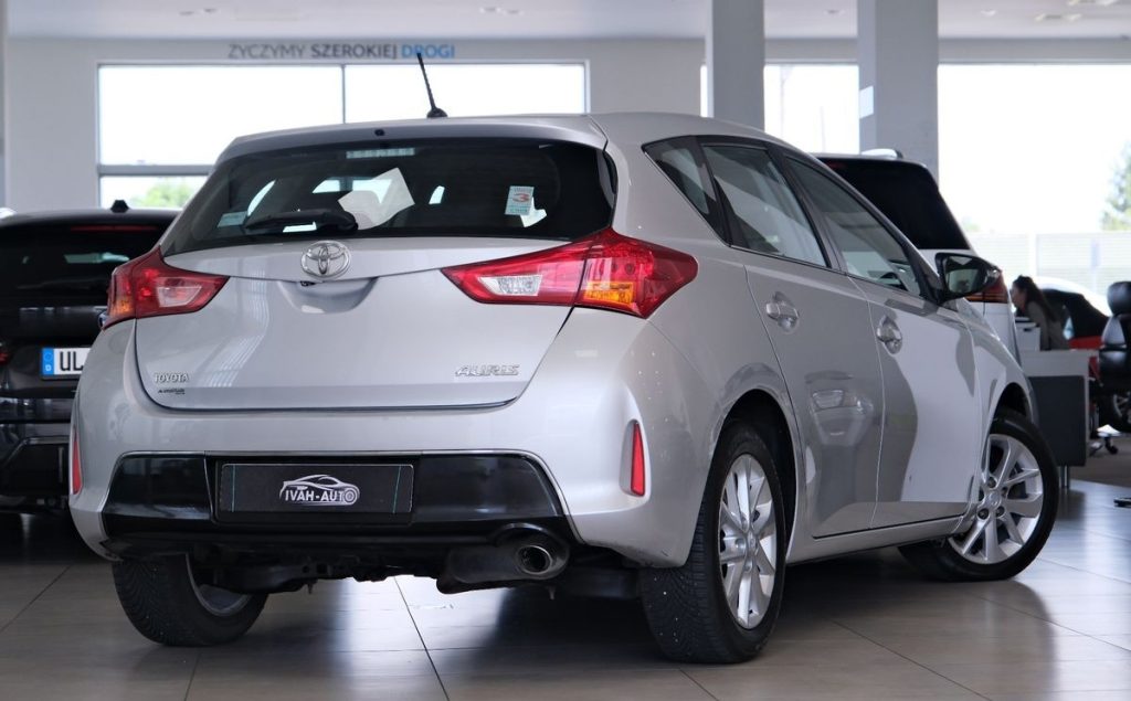 Toyota Auris 2013