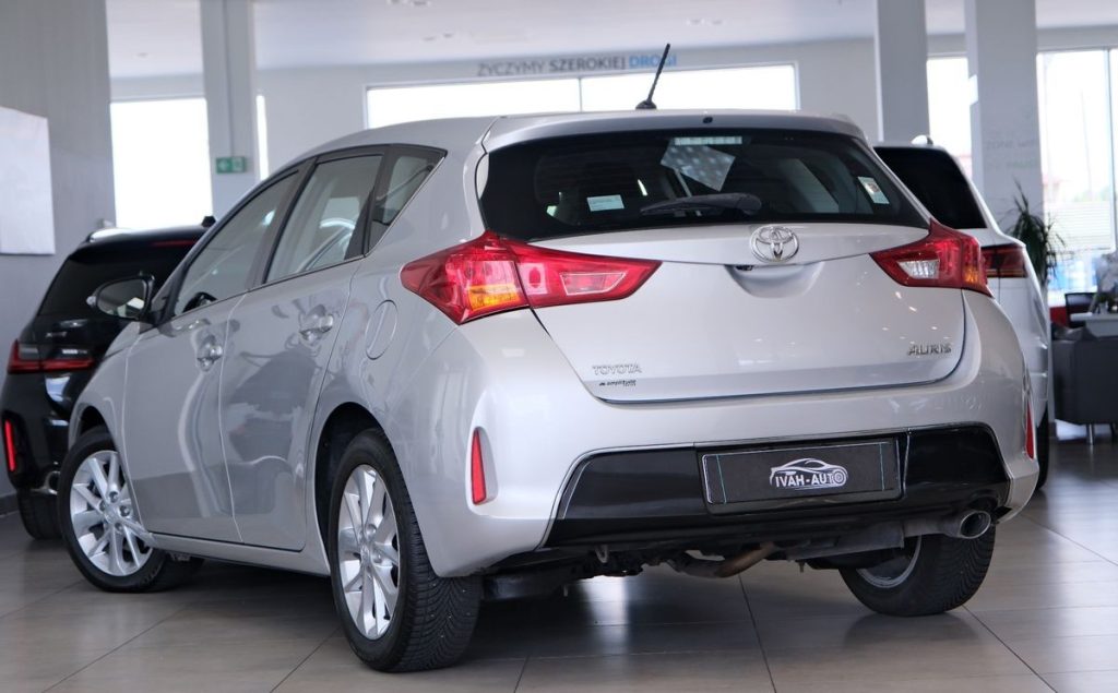 Toyota Auris 2013