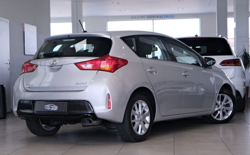 Toyota Auris 2013