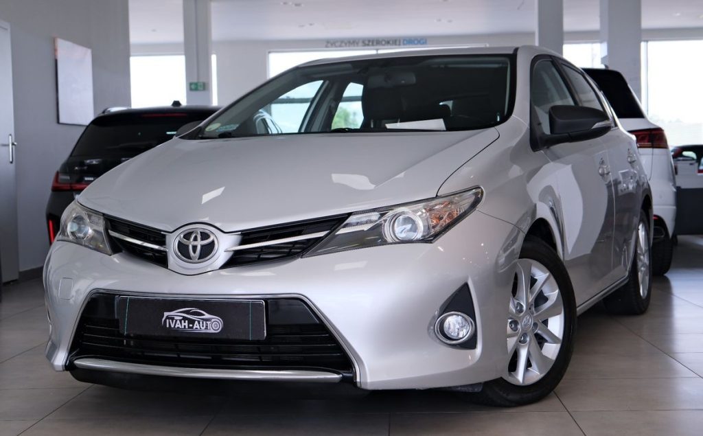 Toyota Auris 2013