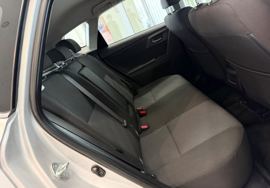 Toyota Auris 2013