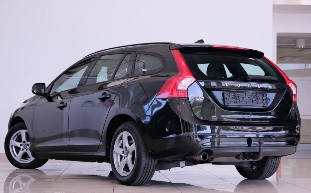 Volvo V60 2015
