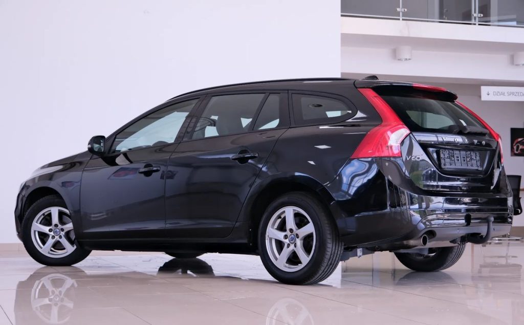 Volvo V60 2015