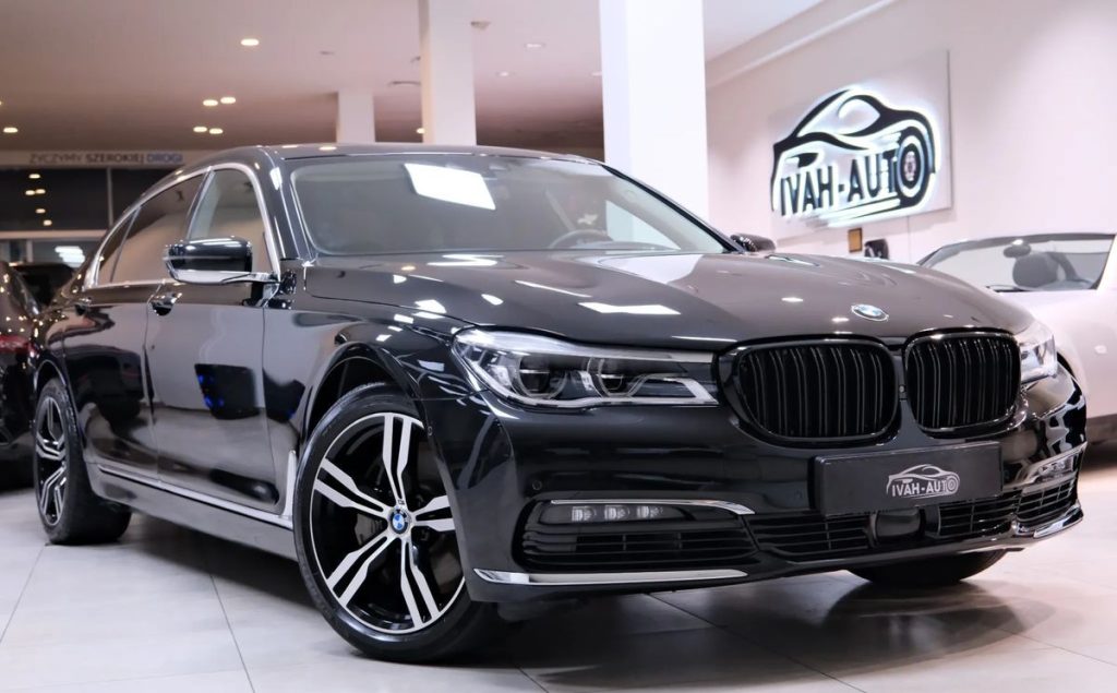 BMW 7 2016