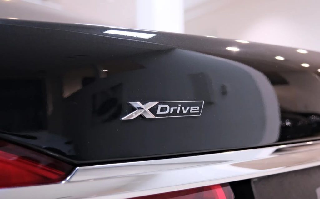 BMW 7 2016