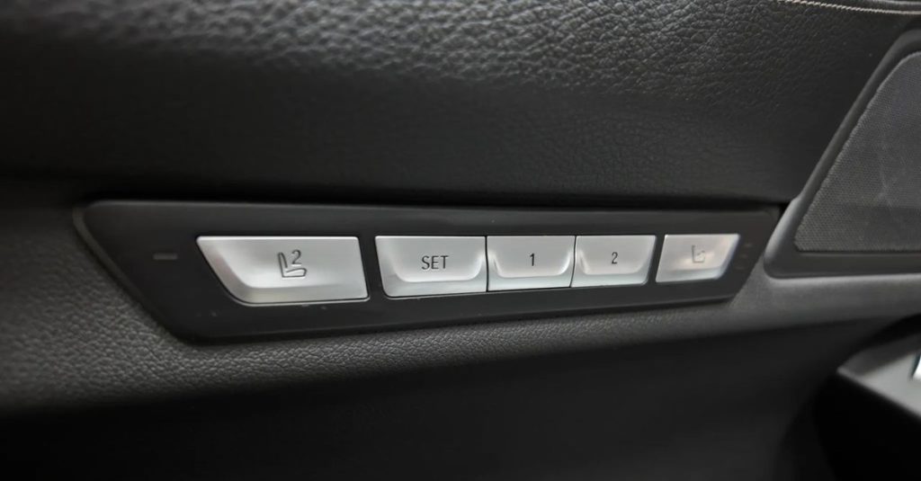 BMW 7 2016
