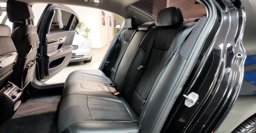 BMW 7 2016
