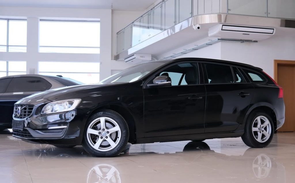 Volvo V60 2015