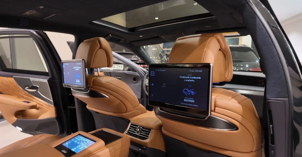 Lexus LS 2025