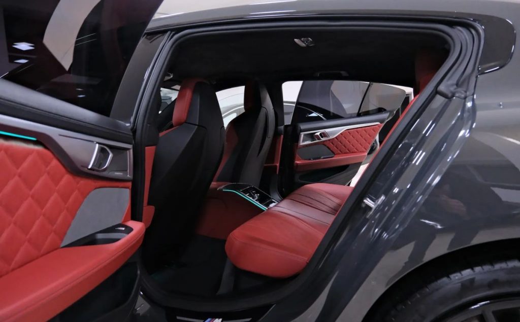 BMW M8 2020
