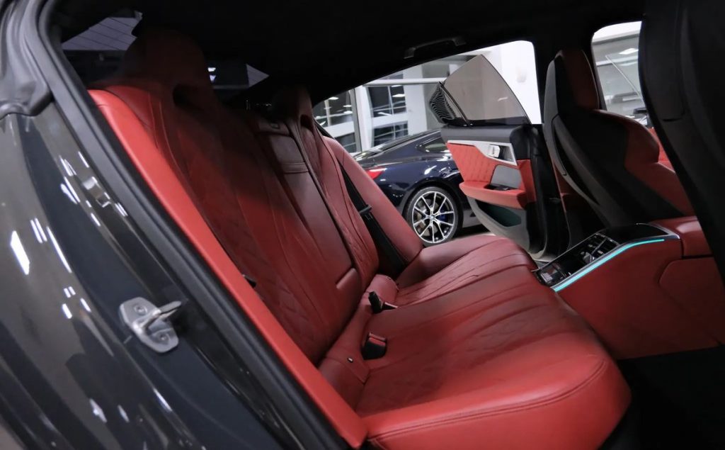 BMW M8 2020